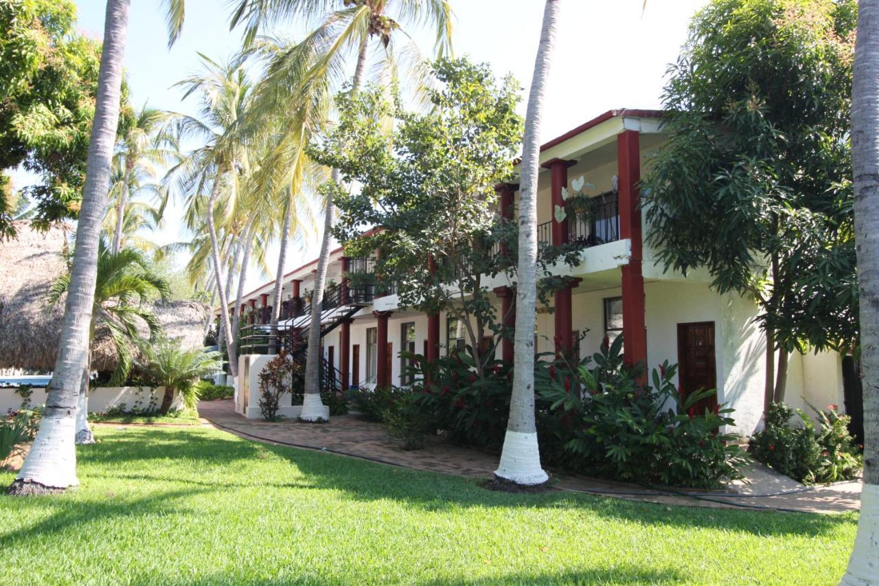 פוארטו אסקונדידו Hotel Albatros מראה חיצוני תמונה